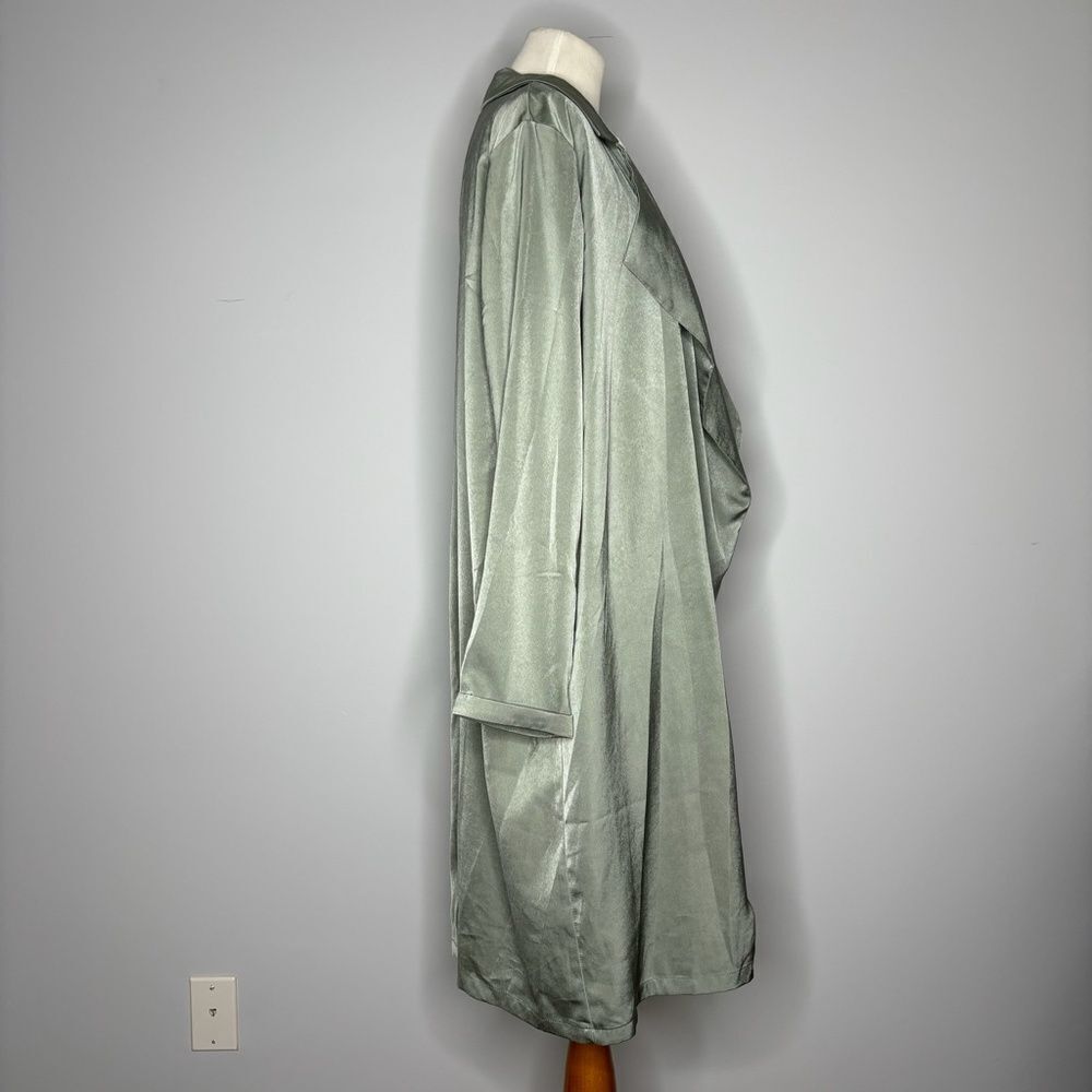 Lulu's- Green Duster - Picture 2 of 4